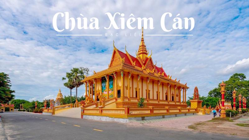 Mái chùa cong, xếp tầng theo kiến trúc Angkor