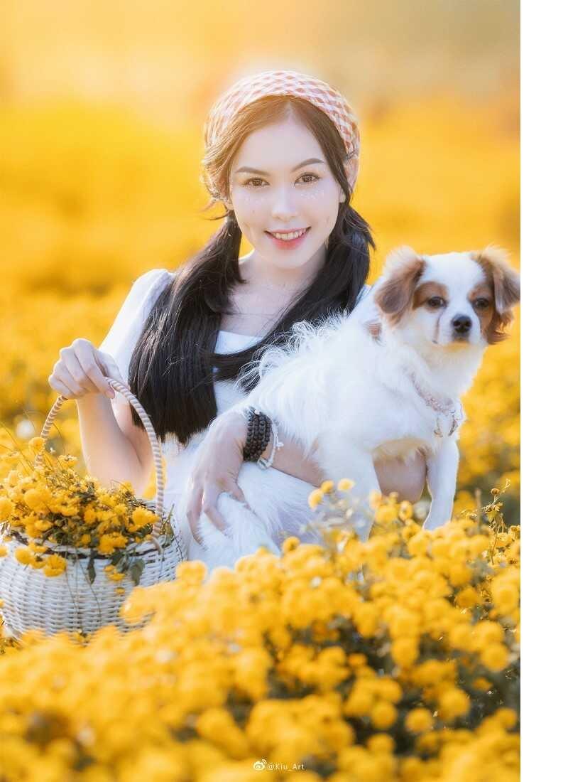 Một chú cún cưng sẽ tạo điểm nhấn trong bức hình của bạn