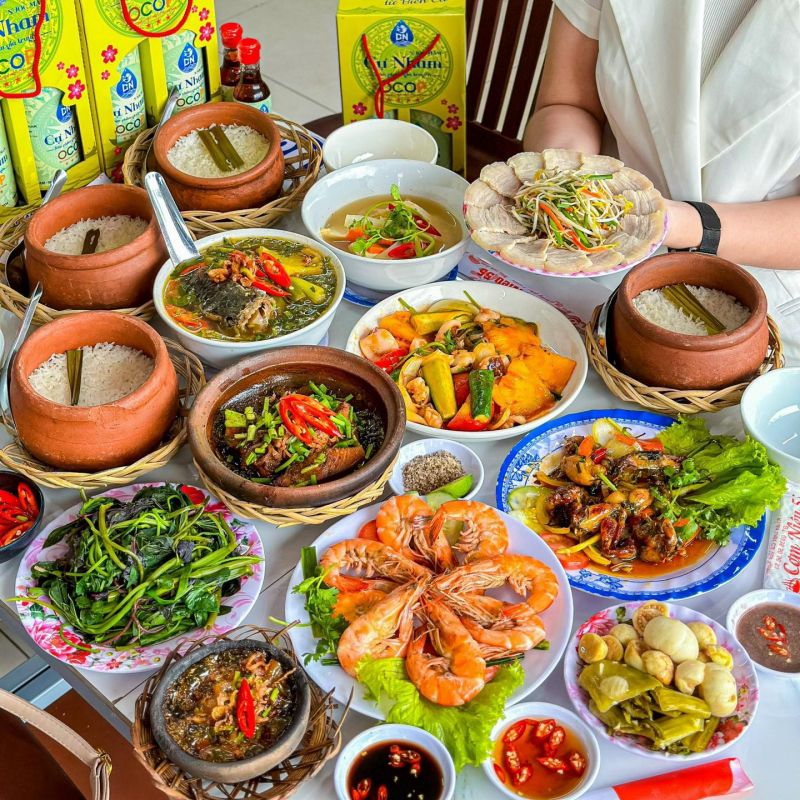 Cơm Niêu 55