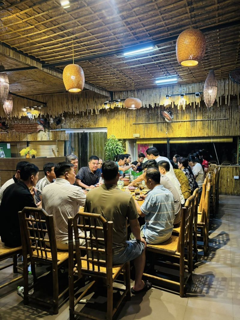 Cơm Quê Thánh Gióng