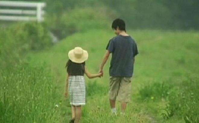 Còn anh, còn em, tình thương còn ở lại