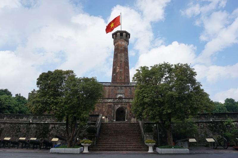 ﻿Cột cờ Hà Nội