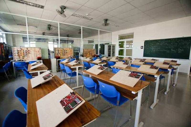 Đại học Đông Á