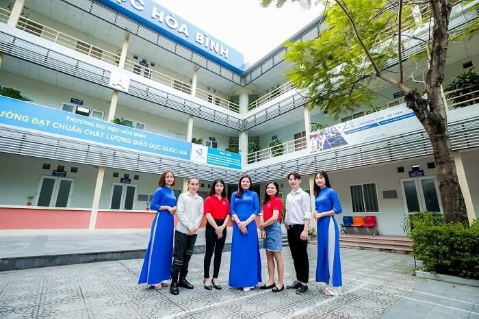 Đại Học Hòa Bình