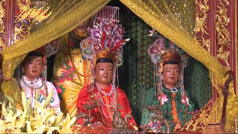 Đền Cờn Môn
