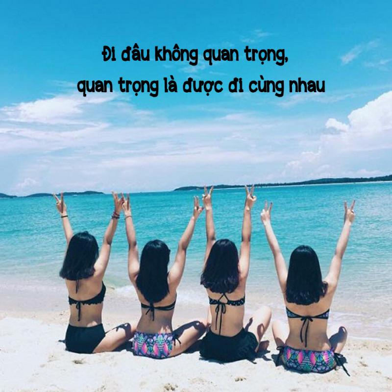 Đi du lịch và gặp gỡ bạn mới