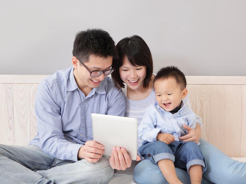 Đừng lạnh lùng với con cái