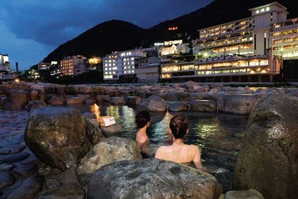 Suối nước nóng Gero Onsen