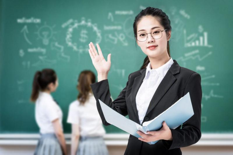 Học tiếng anh để hoàn thiện bản thân