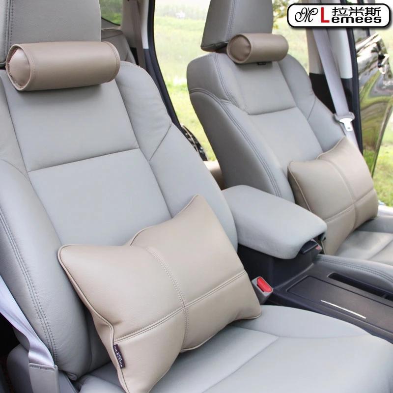 Đặt hai chiếc gối tựa trên xe chính là đại diện cho tính âm, giúp tạo ra sự cân bằng trong xe