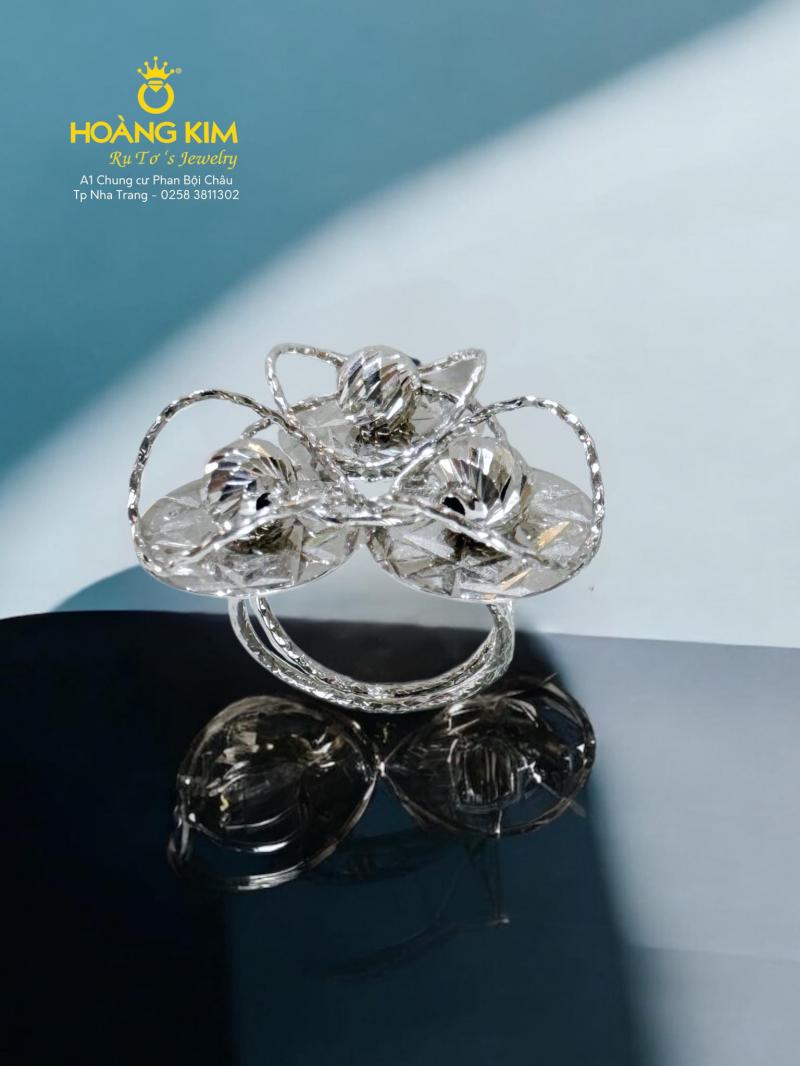 Hoàng Kim - Ru to' s Jewelry & Diamond