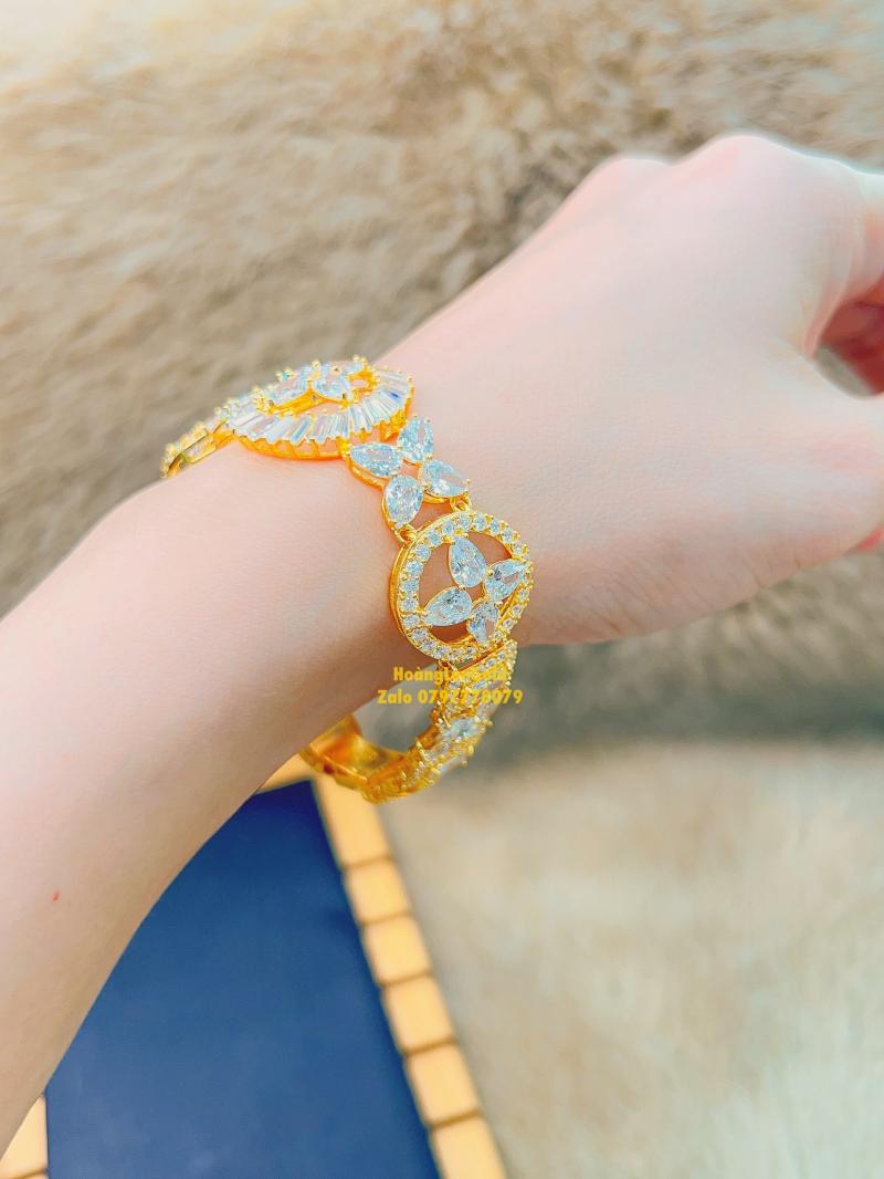 Hoàng Lan Gold