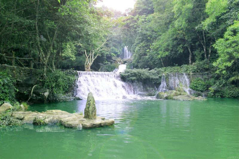 Khoang Xanh – Suối Tiên