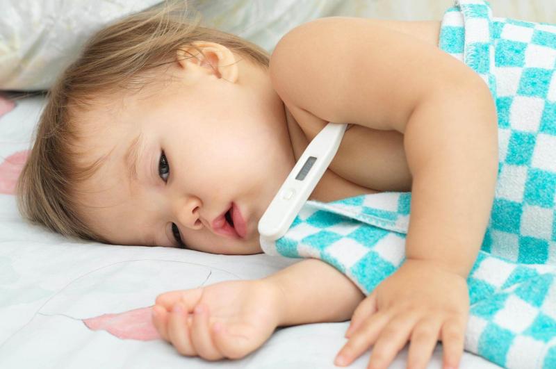 Sốt cao trên 38 độ C