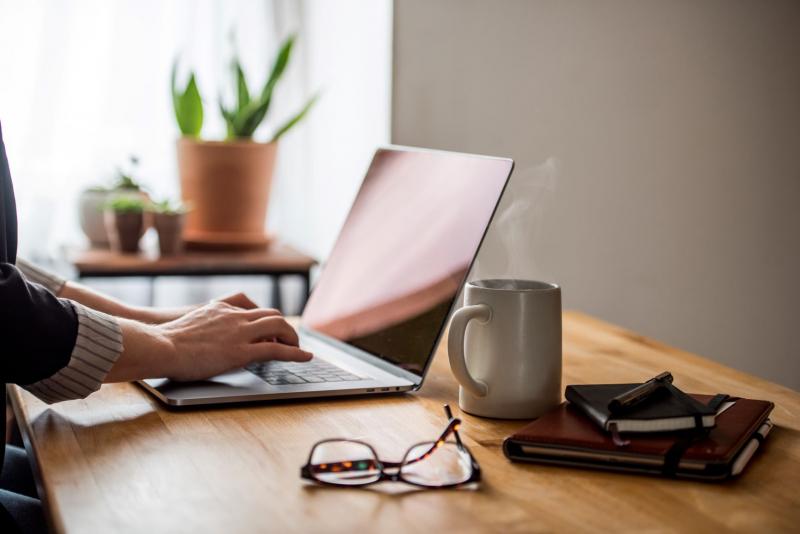 Không nhất thiết phải bỏ công việc làm công ăn lương