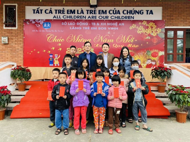 Làng trẻ em SOS Vinh