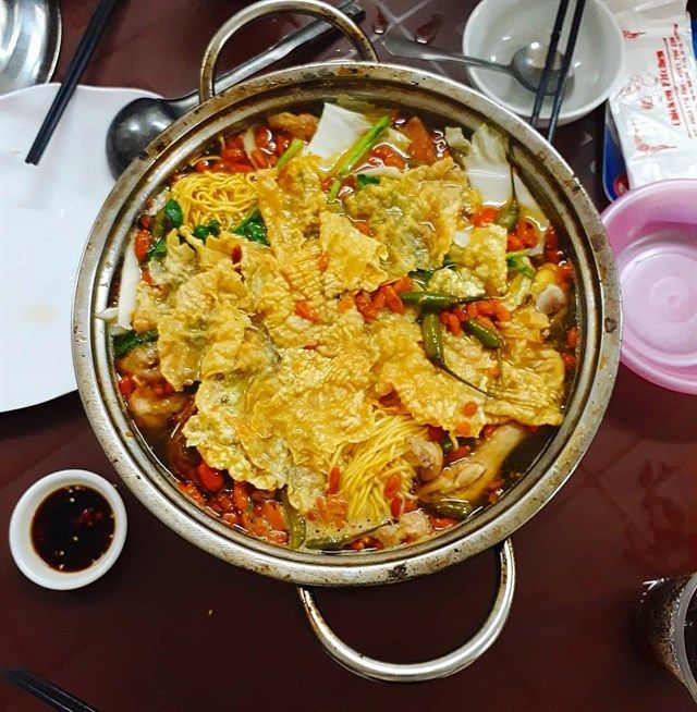 Lẩu Gà Ớt Hiểm 109