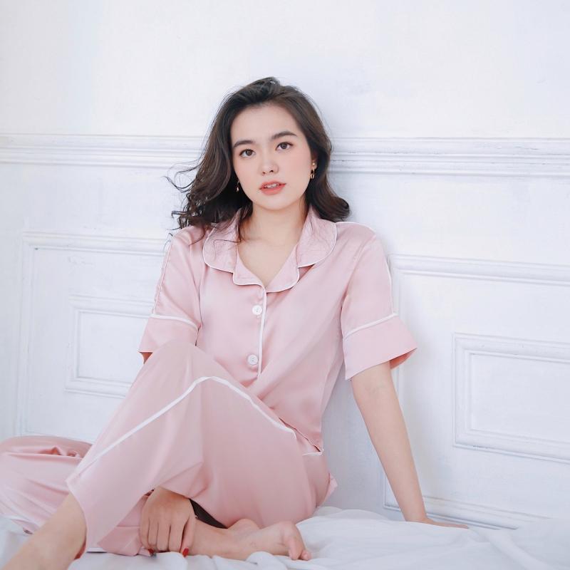 Lilas Blanc Nightwear