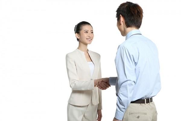 Dù cho kết quả có ra sao thì hãy luôn dành cho nhà tuyển dụng một nụ cười và lời chào lúc ra về vì điều này sẽ góp phần lưu lại ấn tượng tốt đẹp về bạn.