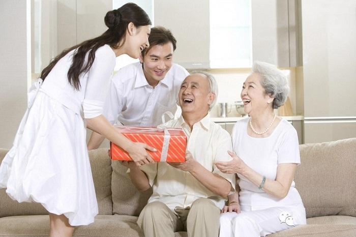 Bài thơ chúc tết ông bà (số 9)