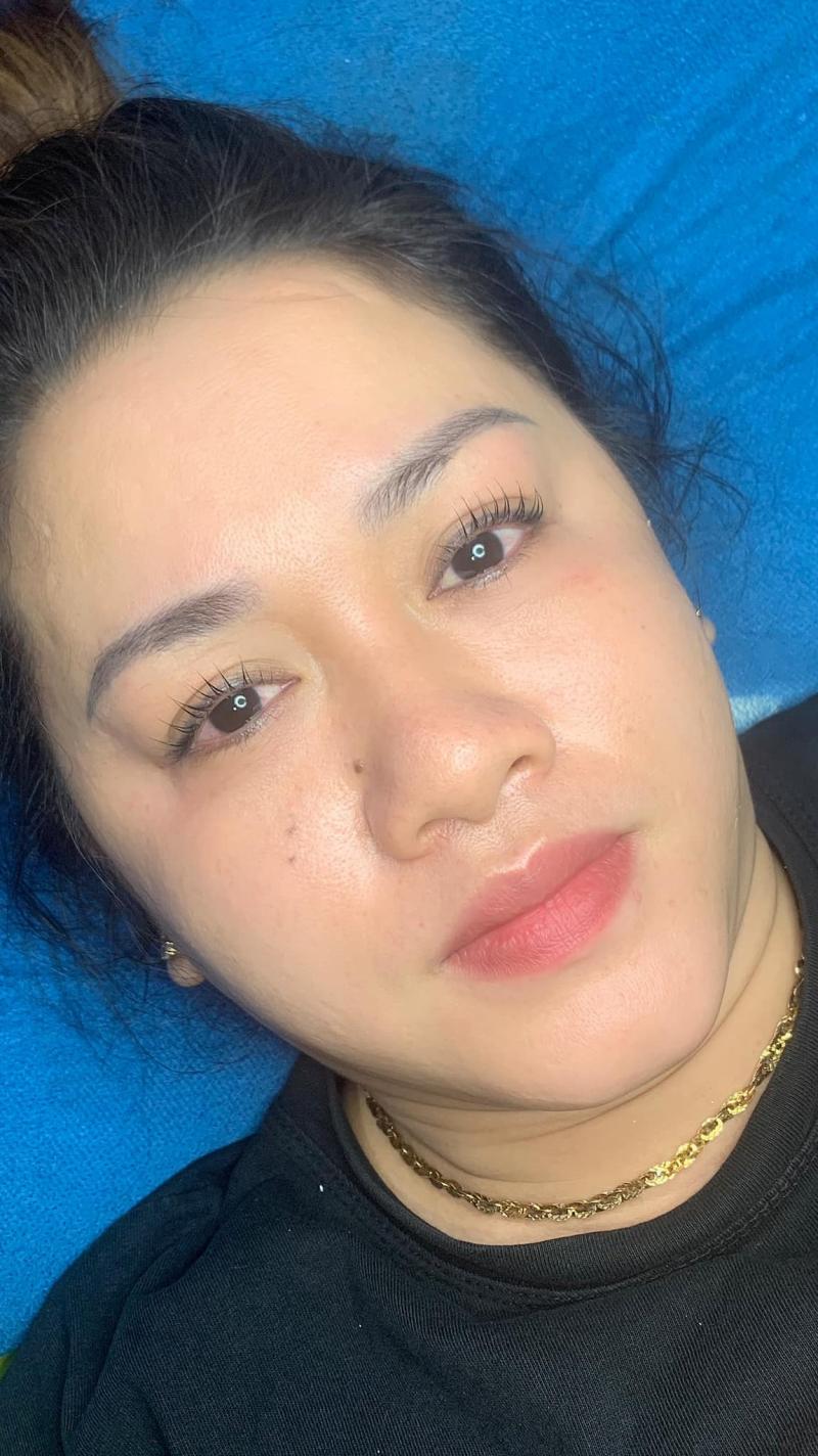 Luna Binh Nối Mi