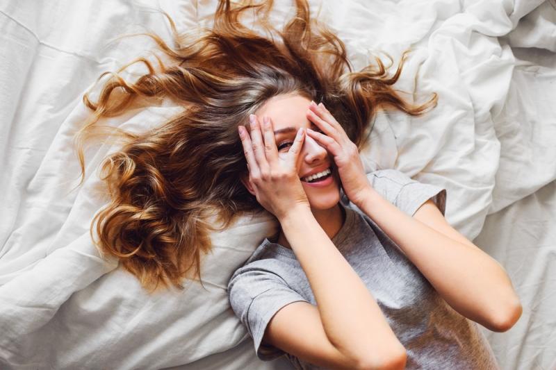 Ngủ nhiều hơn vào những ngày sau khi bạn ngủ chưa đủ giấc