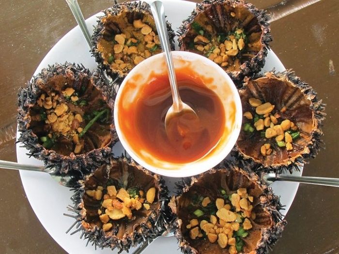 Mắm nhum đặc sản của  Phù Mỹ - Bình Định.