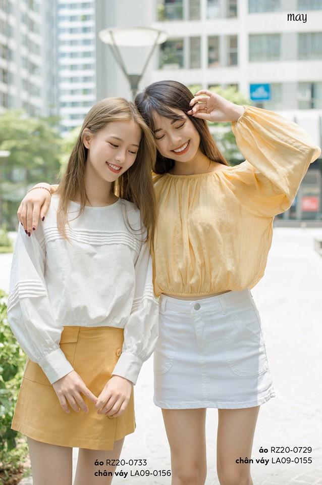 Đồ giá mềm nhưng hết sức xinh xắn, dễ mặc và đa dạng về phong cách, trẻ trung tinh nghịch có mà yểu điệu nữ tính cũng không thiếu