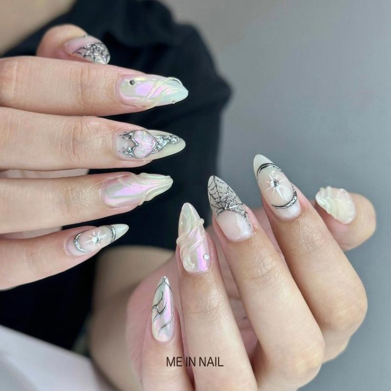 ME IN NAIL