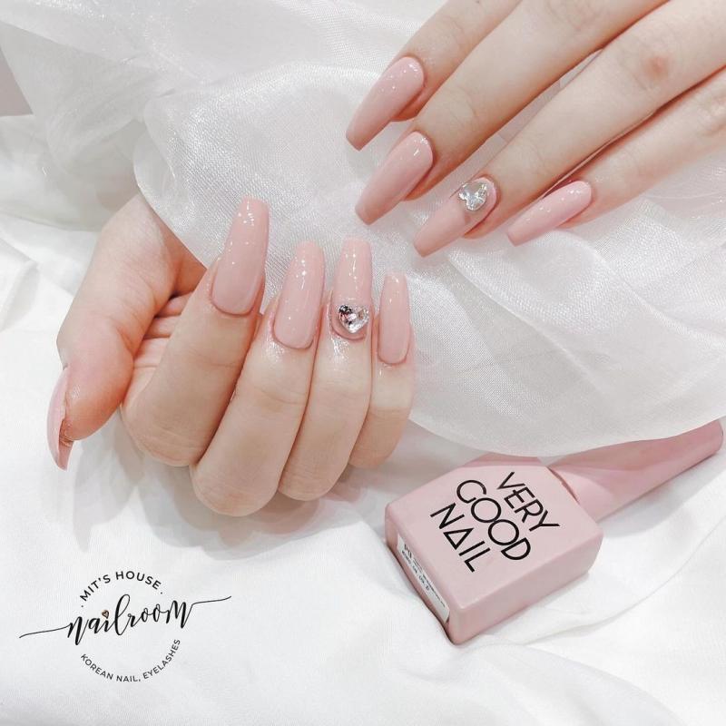 Nail Room Mit’s House
