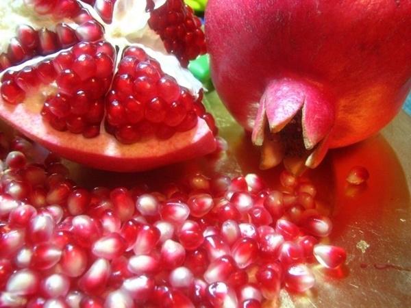 Quả lựu giúp chống bệnh xơ vữa động mạch do các động mạch bị bít kín