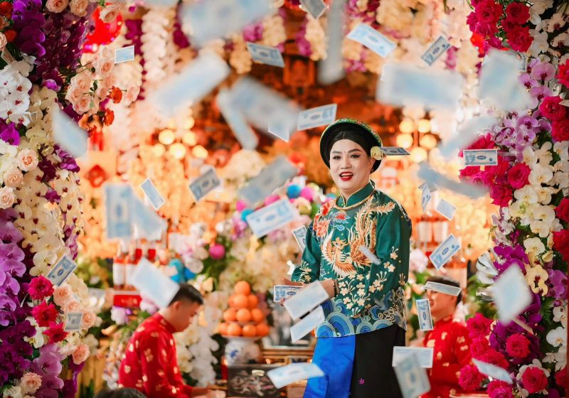 Nghệ Nhân Ưu Tú Đặng Ngọc Anh – Gần 40 Năm Gìn Giữ Và Lan Tỏa Giá Trị Tín Ngưỡng Thờ Mẫu Việt Nam