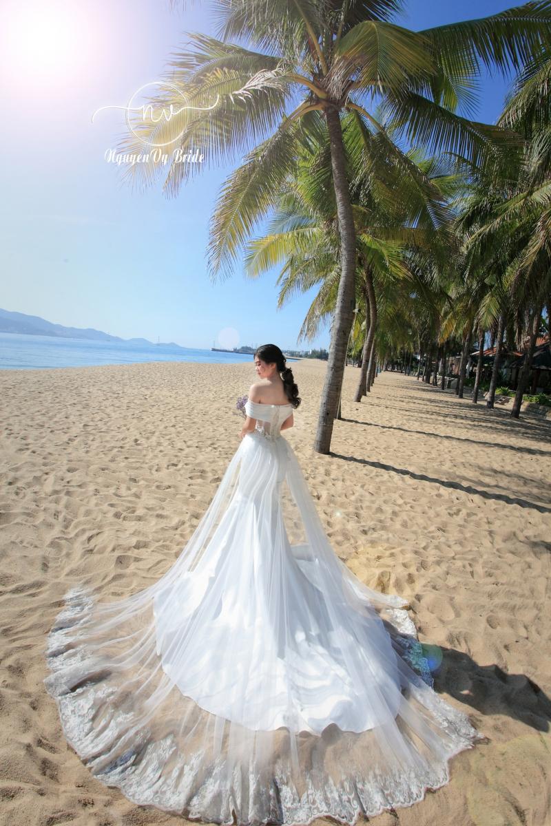 Nguyên Vỹ Bride
