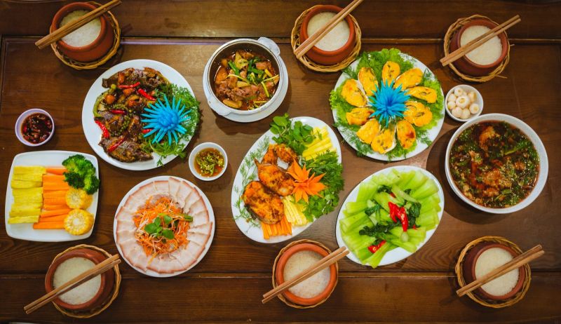 Cơm nhà quê