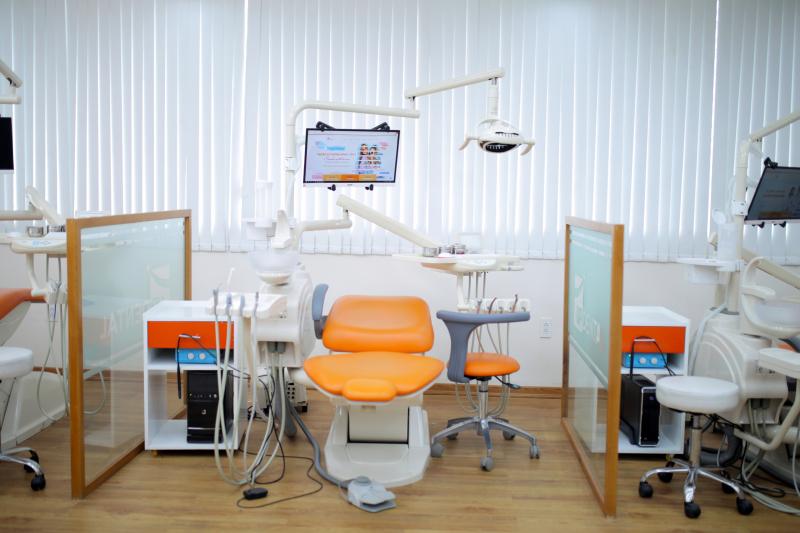 Nha khoa Up Dental