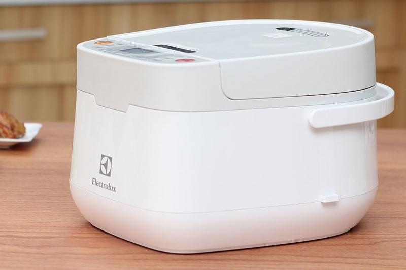 Nồi Cơm Điện Tử Electrolux