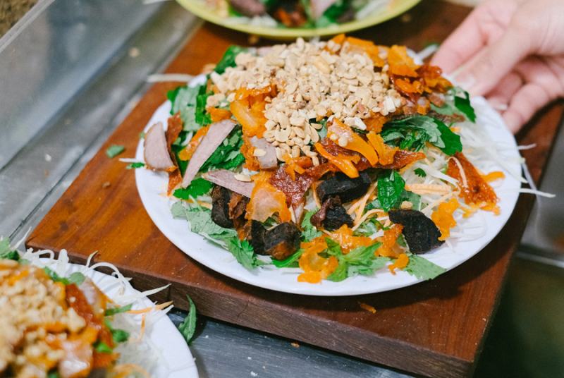 Nộm bò khô Võng Thị