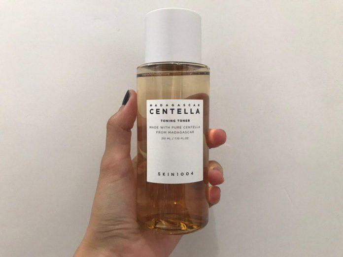 Nước hoa hồng Skin1004 Madagascar Centella Toning Toner