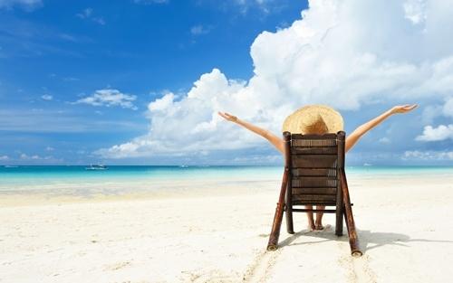 Hãy đi chơi,  tụ tập bạn bè để xua đi nỗi  buồn
