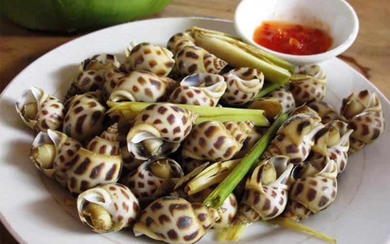 Ốc nóng nổi tiếng chợ Cố Đạo (Hải Phòng).