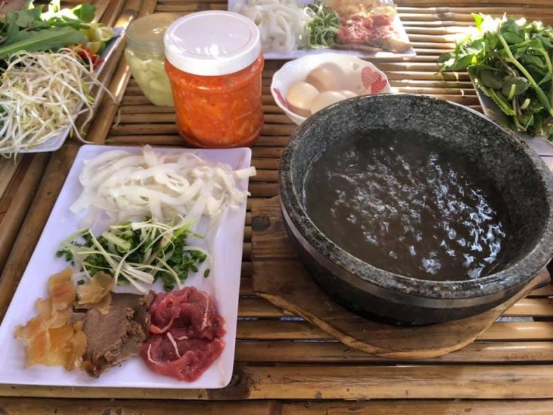 Phở Bát Đá 49 Trần Đồng