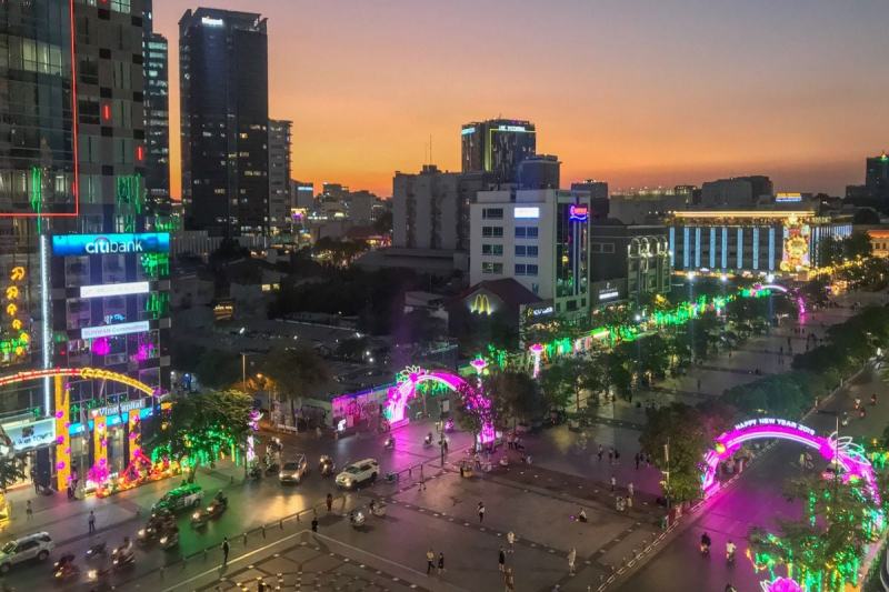Phố đi bộ Nguyễn Huệ