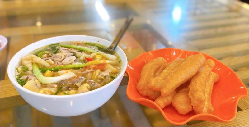 Phở Gà Nguyệt - 5B Phủ Doãn