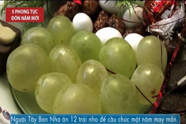 Phong tục ăn nho chào đón năm mới của người Tây Ban Nha