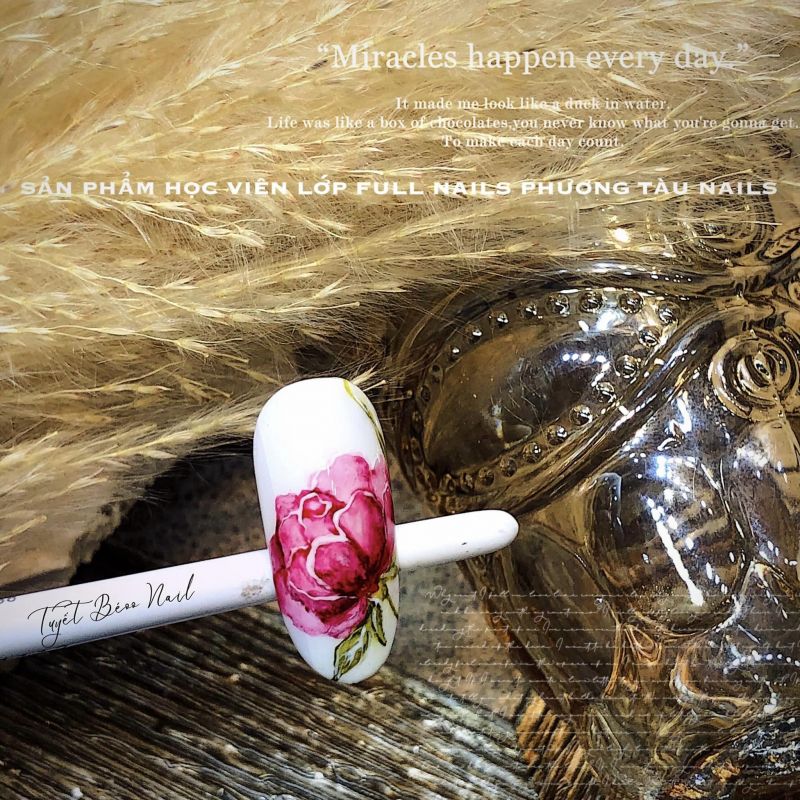 Phương Tàu Nail
