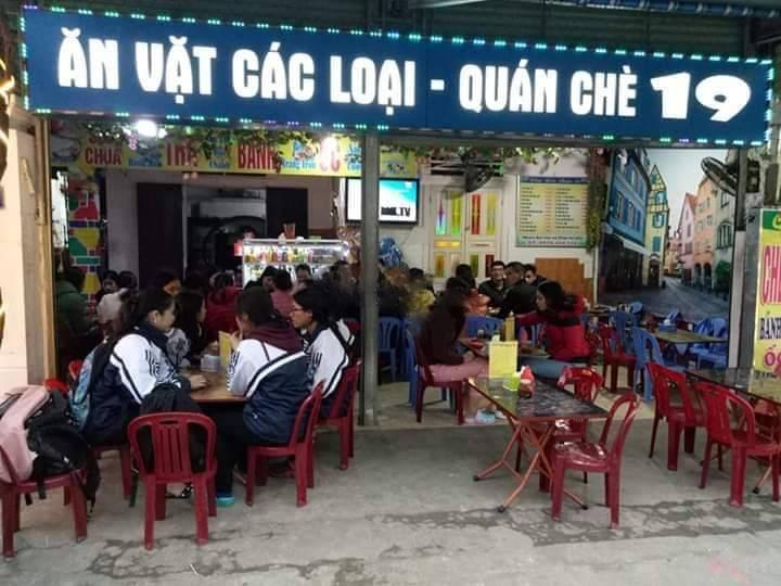 Quán 19 - Chè & Đồ Ăn Vặt