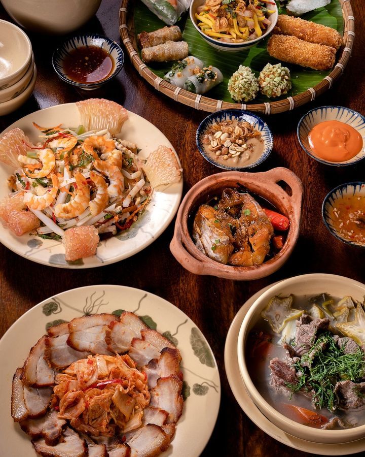 Quán Bụi - Enriching Vietnamese Food Culture