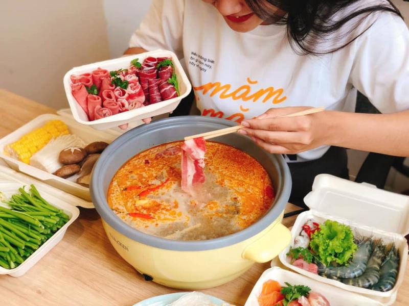 Quán lẩu ngon - Lil' Sago Cơm & Lẩu