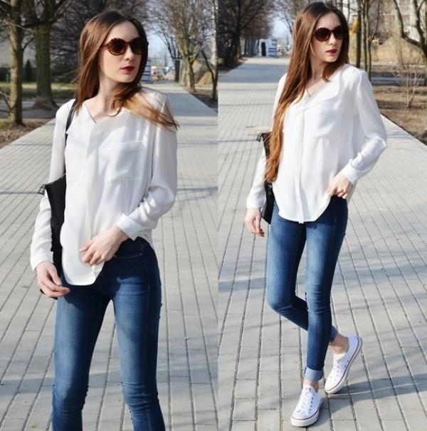 Áo sơ mi phối cùng quần jean
