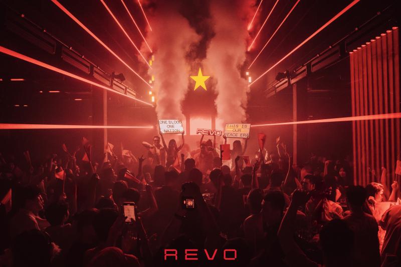 REVO CLUB